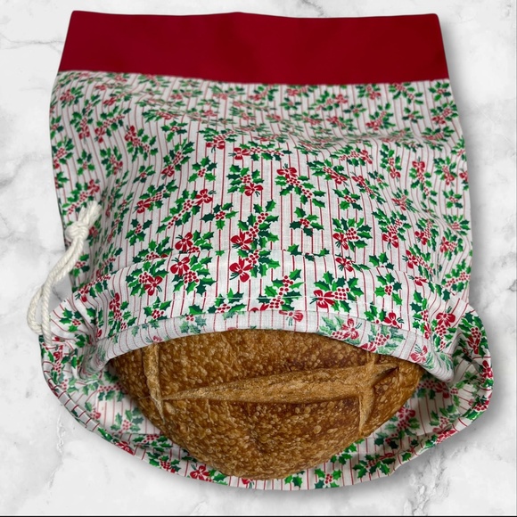 Christmas Hollies Handmade Bread Bag, Organic Linen Sourdough Bread Bag, Bakers - Picture 2 of 5